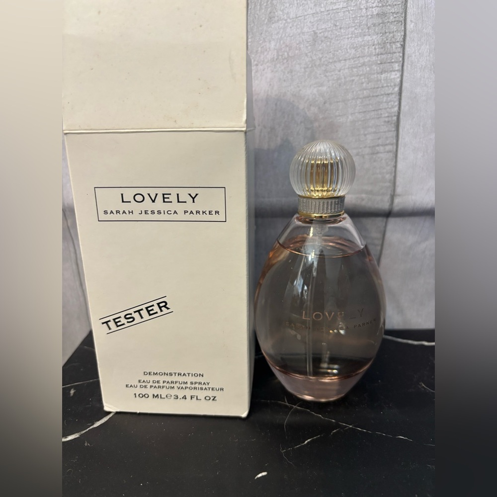 Sarah Jessica Parker Lovely EDP 3.4 ounce tester with box and lid